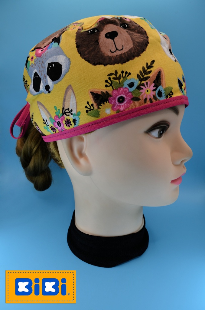 Caras de Animales Fondo Amarillo (Gorro Corto (Medidas: 9.5 cm de altura, 58 cm de circunferencia, con cintas para amarrar))
