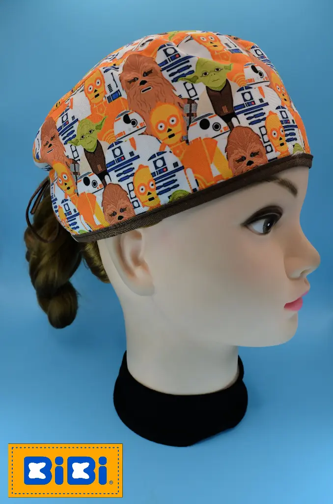 Star Wars naranja (Gorro Corto (Medidas: 9.5 cm de altura, 58 cm de circunferencia, con cintas para amarrar))