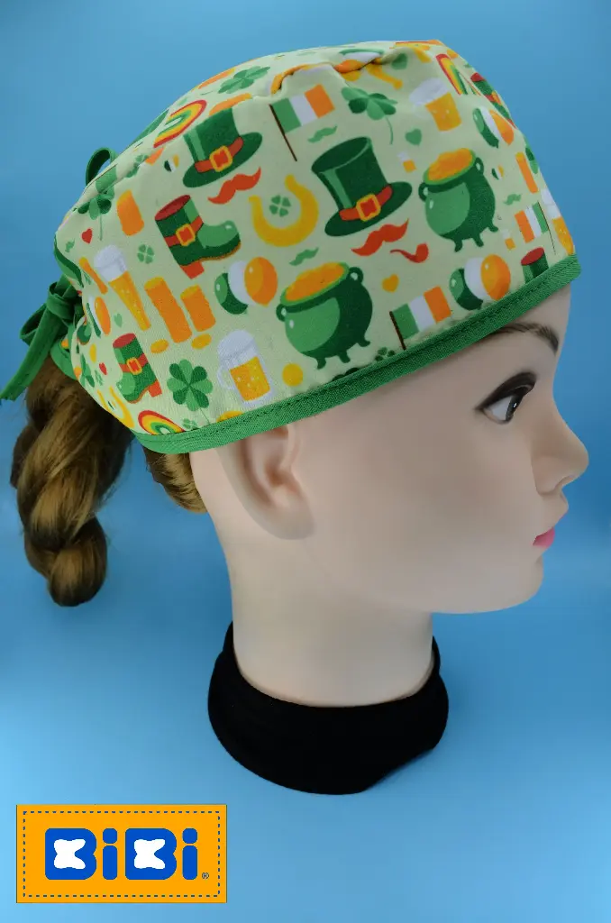 St. Patrick's day (Gorro Corto (Medidas: 9.5 cm de altura, 58 cm de circunferencia, con cintas para amarrar))