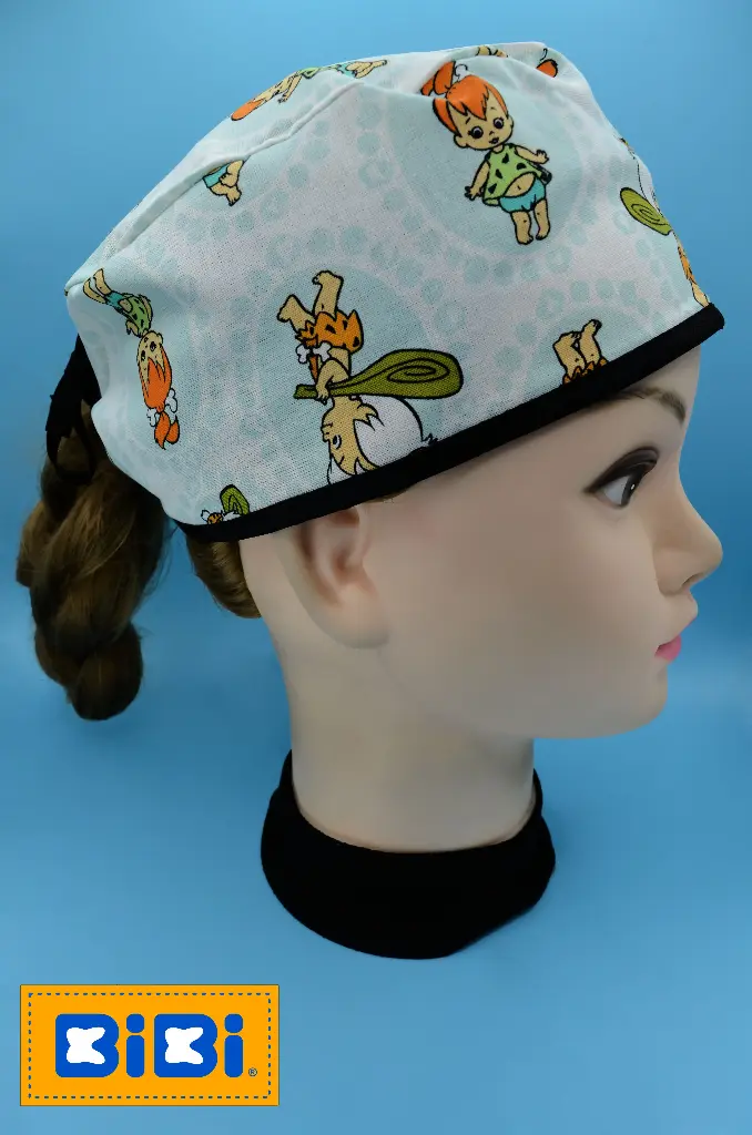 Bam Bam & Pebbles (Gorro Corto (Medidas: 9.5 cm de altura, 58 cm de circunferencia, con cintas para amarrar))