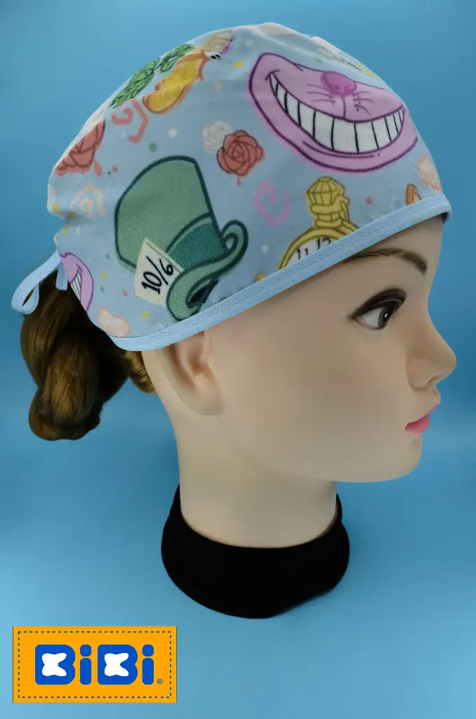 Alicia flores (Gorro Corto (Medidas: 9.5 cm de altura, 58 cm de circunferencia, con cintas para amarrar))