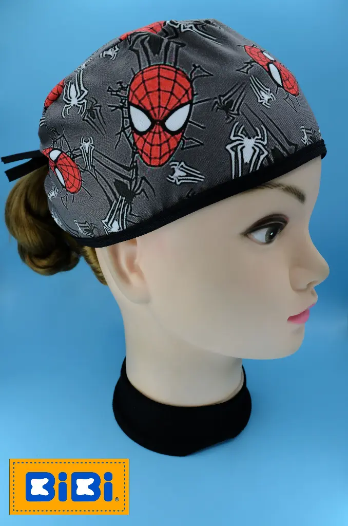 Caras Spiderman (Gorro Corto (Medidas: 9.5 cm de altura, 58 cm de circunferencia, con cintas para amarrar))