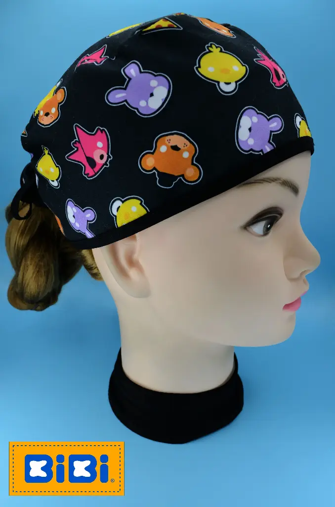 Fred caras (Gorro Corto (Medidas: 9.5 cm de altura, 58 cm de circunferencia, con cintas para amarrar))
