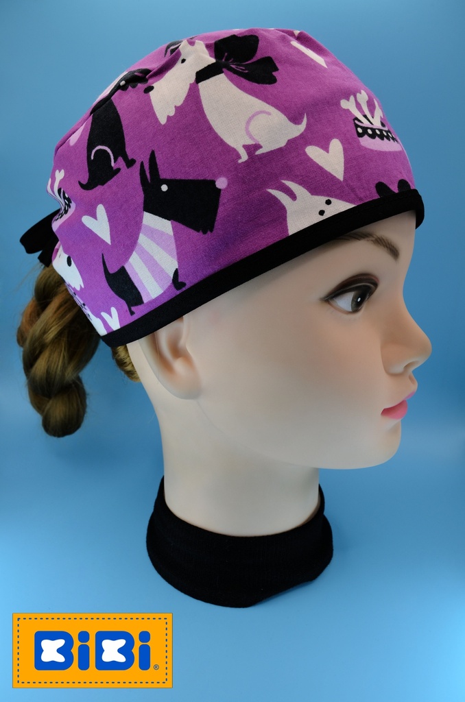 Perro Corazones Fondo Morado (Gorro Corto (Medidas: 9.5 cm de altura, 58 cm de circunferencia, con cintas para amarrar))