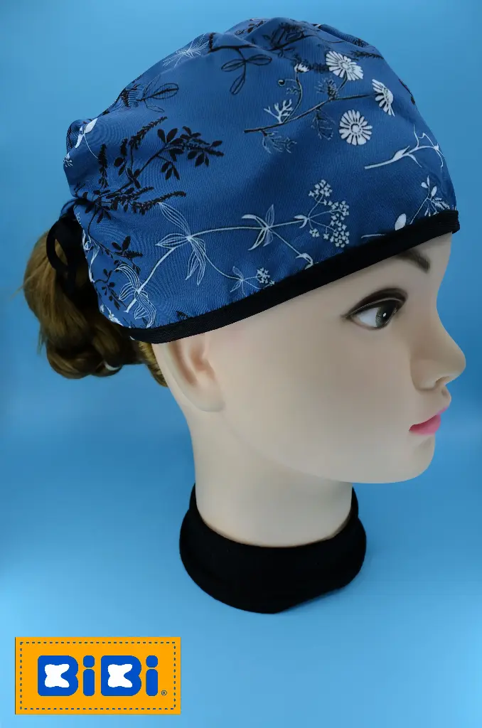 Flores estilo Oriental , fondo azul (Gorro Corto (Medidas: 9.5 cm de altura, 58 cm de circunferencia, con cintas para amarrar))