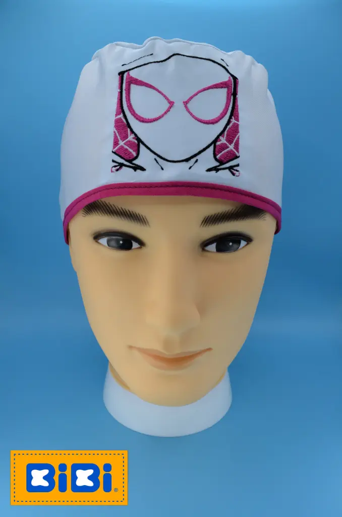 SpiderGwen (Gorro Corto (Medidas: 9.5 cm de altura, 58 cm de circunferencia, con cintas para amarrar))