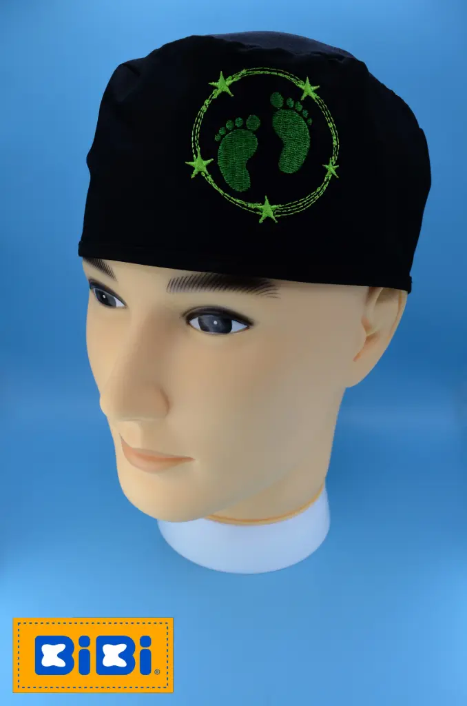 Pies con estrellas (Gorro Corto (Medidas: 9.5 cm de altura, 58 cm de circunferencia, con cintas para amarrar))