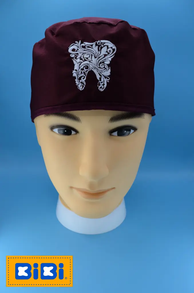 Diente floral, fondo guinda (Gorro Corto (Medidas: 9.5 cm de altura, 58 cm de circunferencia, con cintas para amarrar))