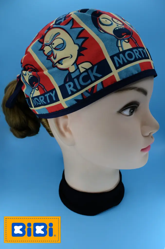 Rick y Morty (Gorro Corto (Medidas: 9.5 cm de altura, 58 cm de circunferencia, con cintas para amarrar))