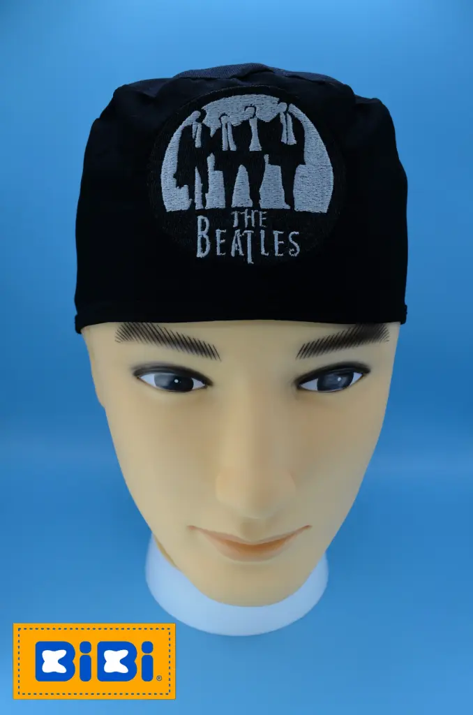 The Beatles (Gorro Corto (Medidas: 9.5 cm de altura, 58 cm de circunferencia, con cintas para amarrar))