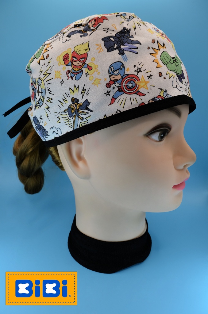 Avengers Figuras Kawaii Fondo Blanco. (Gorro Corto (Medidas: 9.5 cm de altura, 58 cm de circunferencia, con cintas para amarrar))