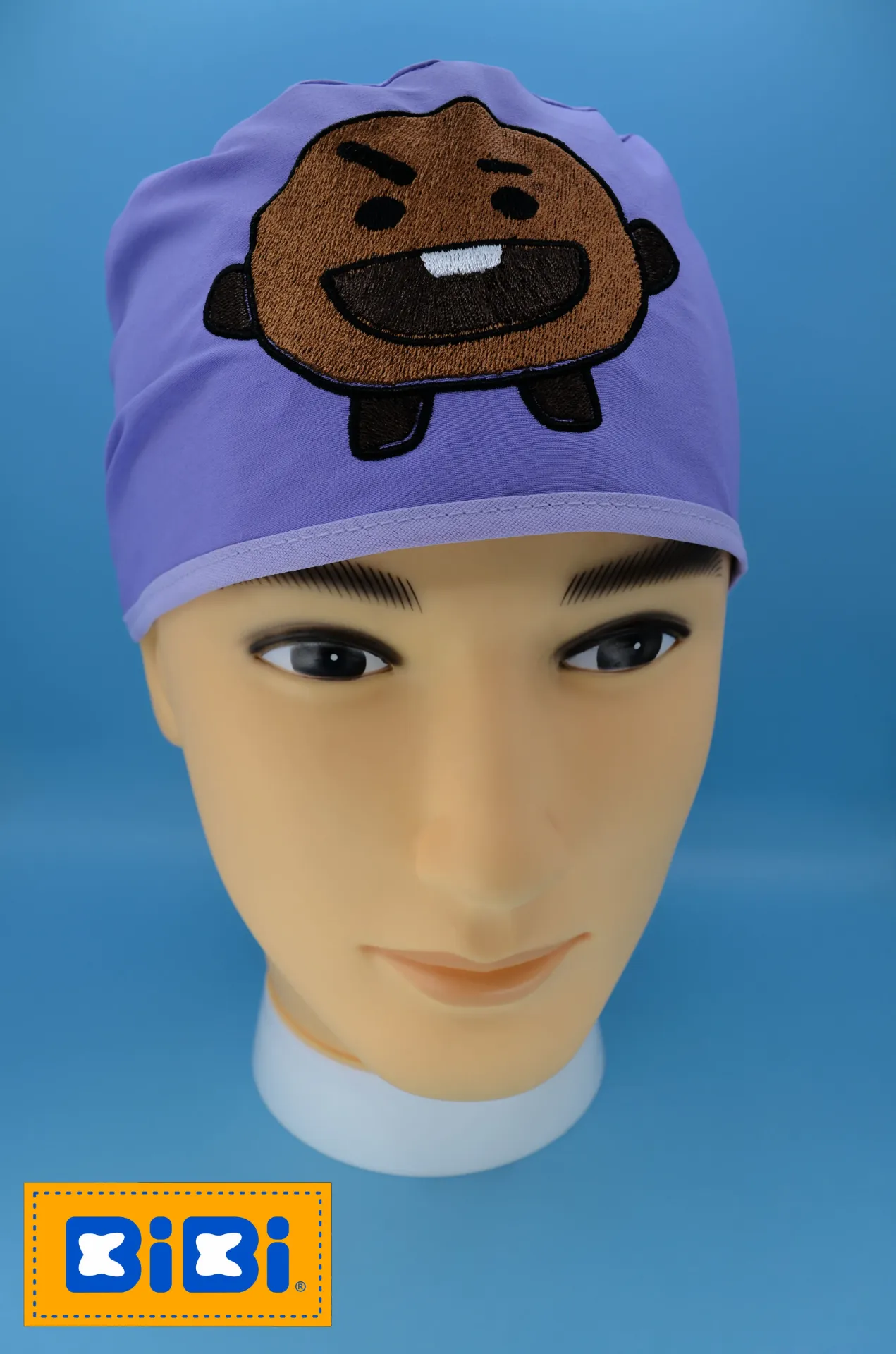 Shooky (Gorro Corto (Medidas: 9.5 cm de altura, 58 cm de circunferencia, con cintas para amarrar))