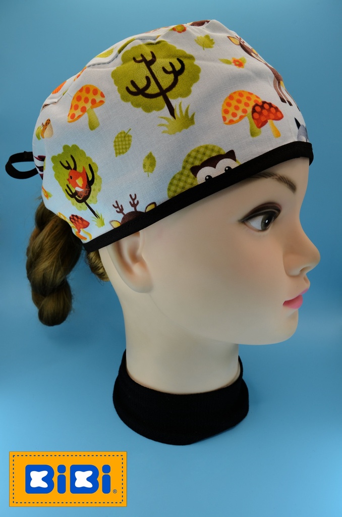 Animales Bosque Fondo Azul Cielo (Gorro Corto (Medidas: 9.5 cm de altura, 58 cm de circunferencia, con cintas para amarrar))
