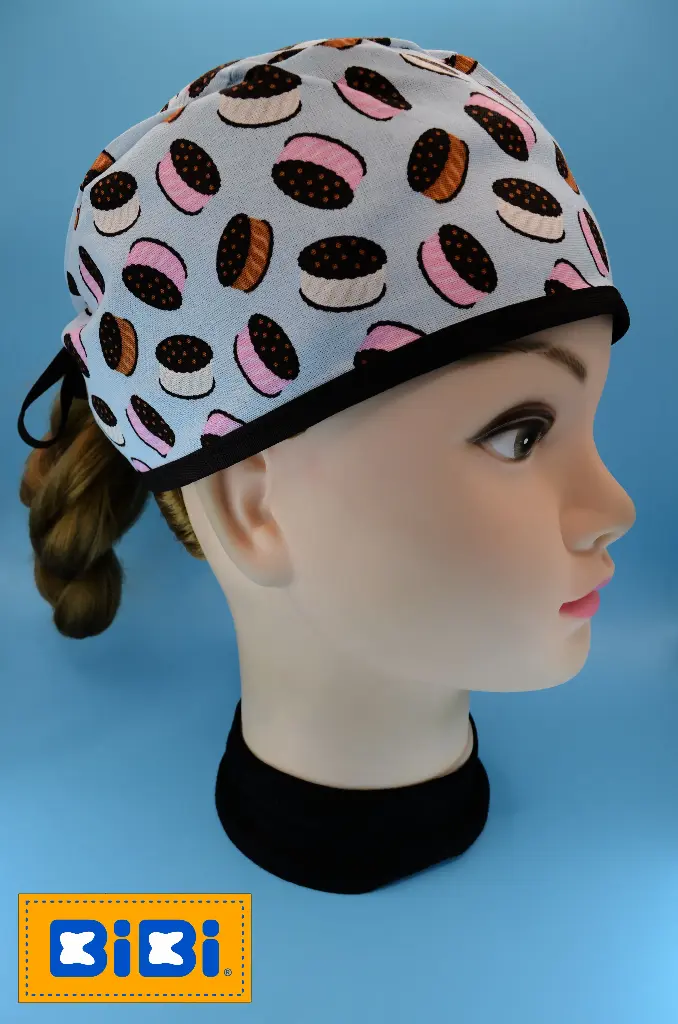 Galleta sandwich (Gorro Corto (Medidas: 9.5 cm de altura, 58 cm de circunferencia, con cintas para amarrar))
