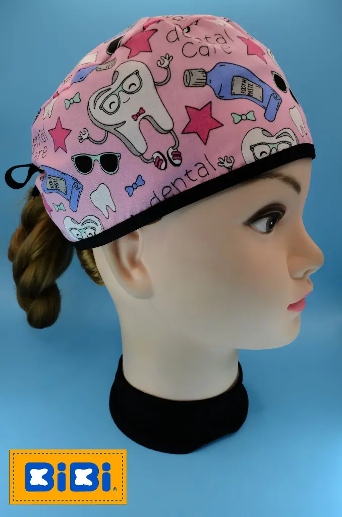 Dental care, fondo rosa pastel (Gorro Corto (Medidas: 9.5 cm de altura, 58 cm de circunferencia, con cintas para amarrar))